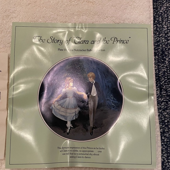 Nutcracker plate, Clara and the Prince - Picture 6 of 12